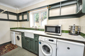 Photo 19- click for photo gallery